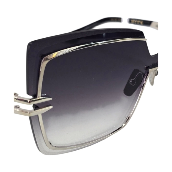 Stylish Black Gradient Sunglasses main image 9